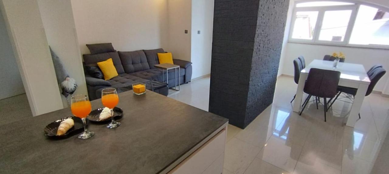 זאדאר Marijo&Tina Apartment מראה חיצוני תמונה
